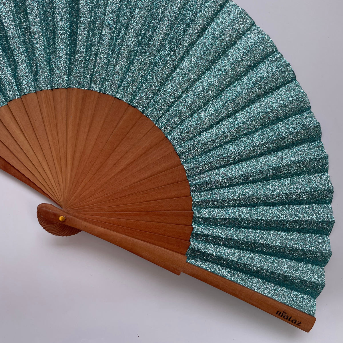 NOUVEAUTÉ - ÉVENTAIL PAILLETÉ AQUA – éventail by mataz