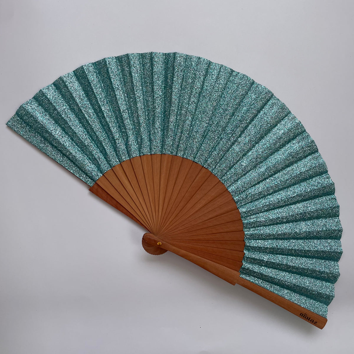 NOUVEAUTÉ - ÉVENTAIL PAILLETÉ AQUA – éventail by mataz